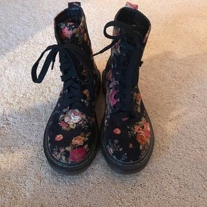 Floral combat boot